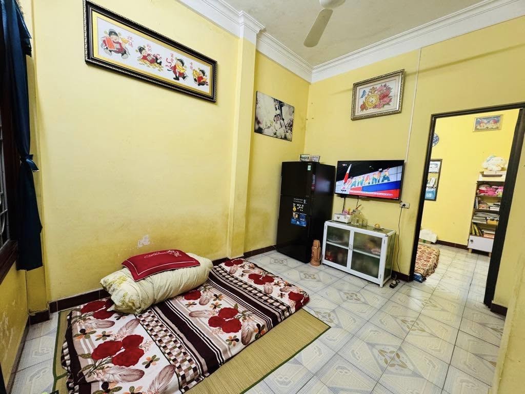 Võ Thị sáu 30m - Dân xây- Gần hồ- Nhiều tiện ích- Ngõ thông- Nhỉnh 5 tỷ - Ảnh 1