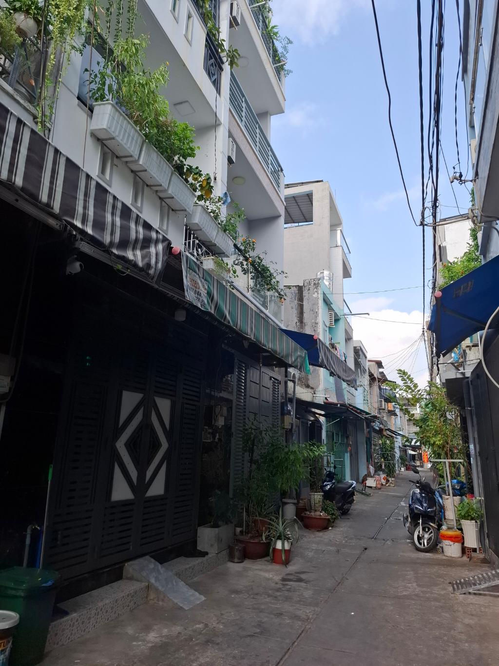 NHÀ 3 TẦNG - HẺM XE HƠI - LÊ VĂN QUỚI BÌNH TÂN - NGÃ TƯ BỐN XÃ - CHỈ 4 TỈ - Ảnh 1