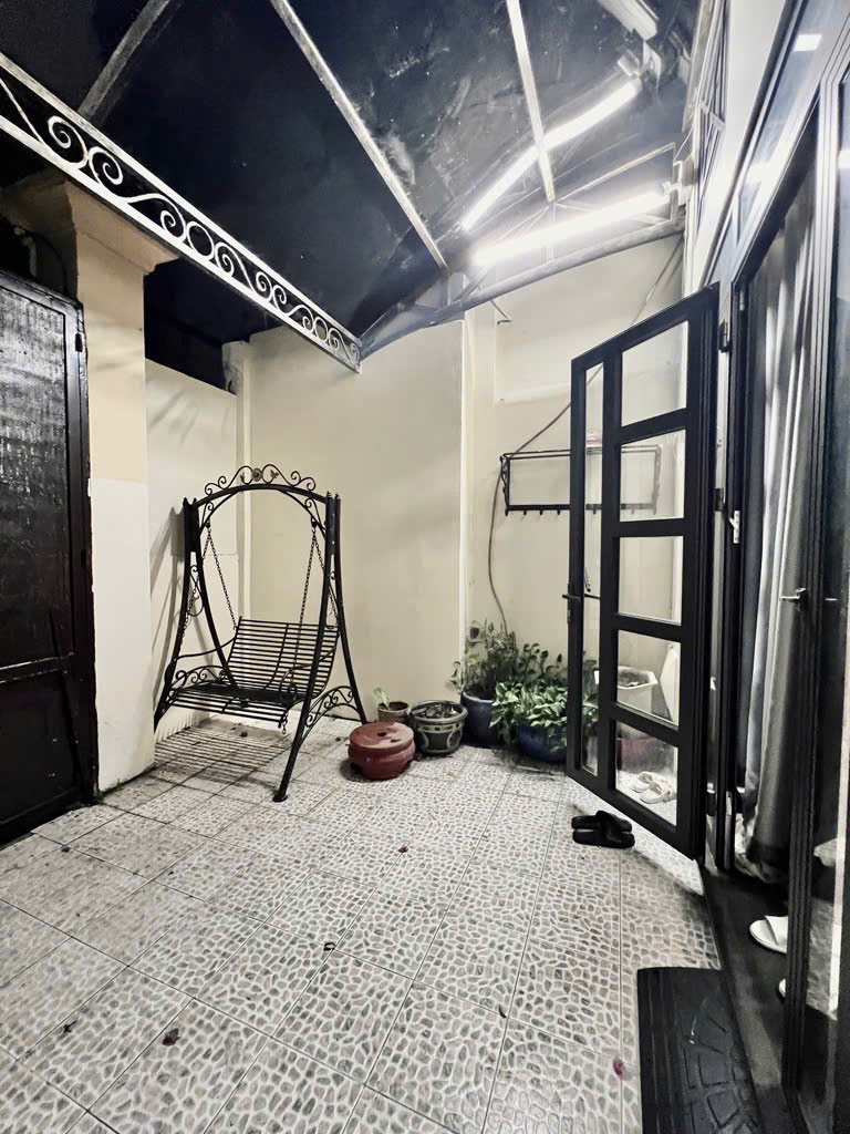 BIỆT THỰ LÔ GÓC-NGUYỄN THÁI SƠN-P.4-GÒ VẤP 81M-NGANG 6M-GIÁ 85TR/M2 - Ảnh 1