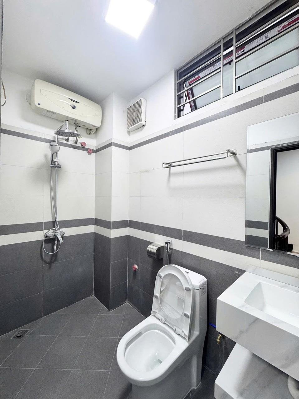 LÔ GÓC MẶT NGÕ TRẦN ĐẠI NGHĨA  - ÔTÔ ĐỔ CỬA, VÀO NHÀ - 20M RA PHỐ - GIÁ 10 TỶ - Ảnh 4