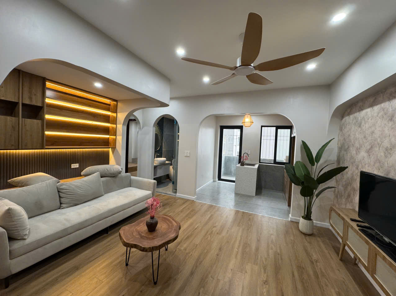 Căn hộ chung cư CT4A-X2 Linh Đàm- Hoàng Mai 68.5m2 * 2 ngủ - Sổ ĐỎ - giá chỉ 4 tỷ 80 triệu - Ảnh chính
