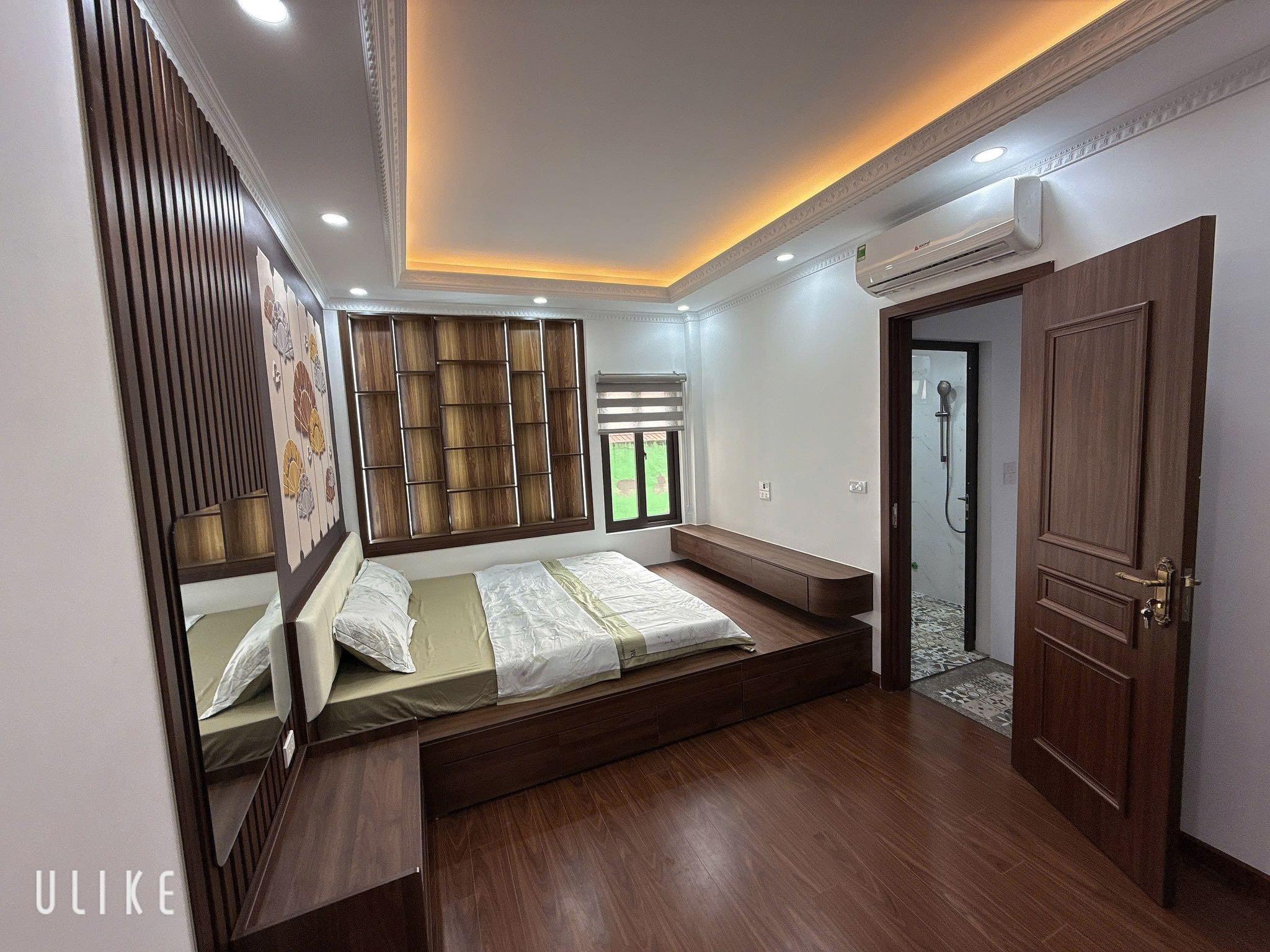 Bán Nhà Ngõ 68 Đường Cầu Giấy 34m2 x 6 tầng, ngõ Quận Uỷ thông rộng, nhf mới kính koong full nội - Ảnh 1