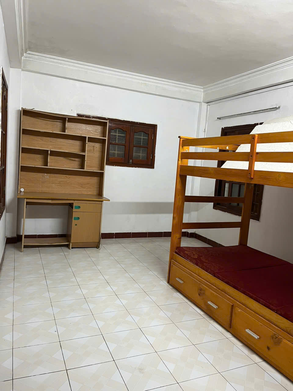 CHO THUÊ NHÀ NGUYÊN CĂN TRONG KHU TẬP THỂ TRƯỜNG ĐHBK HAI BÀ TRƯNG,HÀ NỘI - Ảnh chính
