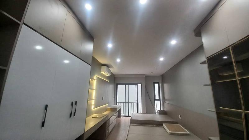 NHÀ ĐẸP BỒ ĐỀ – THANG MÁY – NỘI THẤT XỊN – TRUNG TÂM – NGÕ Ô TÔ VÀO NHÀ - Ảnh 3