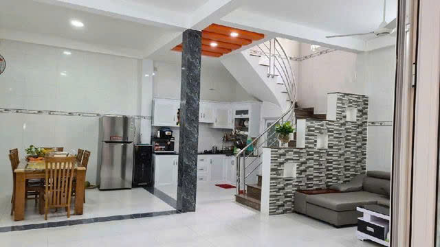 GIÁ MỀM NHẤT QUẬN TÂN PHÚ : 6.5 TỶ -TRỊNH ĐÌNH THẢO - NGANG KHỦNG 6.8M -  60M2 X 2 TẦNG - NỞ HẬU - Ảnh chính