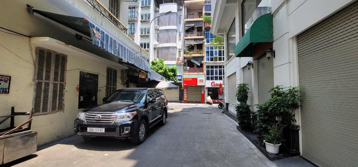 Bán nhà Ngô Thì Nhậm, 100m2, mặt tiền 8m, hơn 60 tỷ, ô tô tránh, kinh doanh đỉnh - Ảnh 3