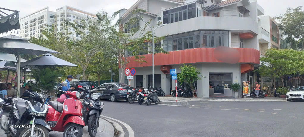 Chính chủ cho thuê mặt bằng 2 tấng tại góc ngã 4 KĐT Vĩnh Điềm Trung, Nha Trang - Ảnh chính