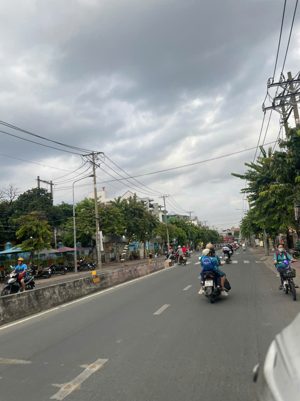BÁN ĐẤT LỚN (28 x 89) giá 70 tỷ  2 MẶT TIỀN PHAN VĂN HỚN - Ảnh 1