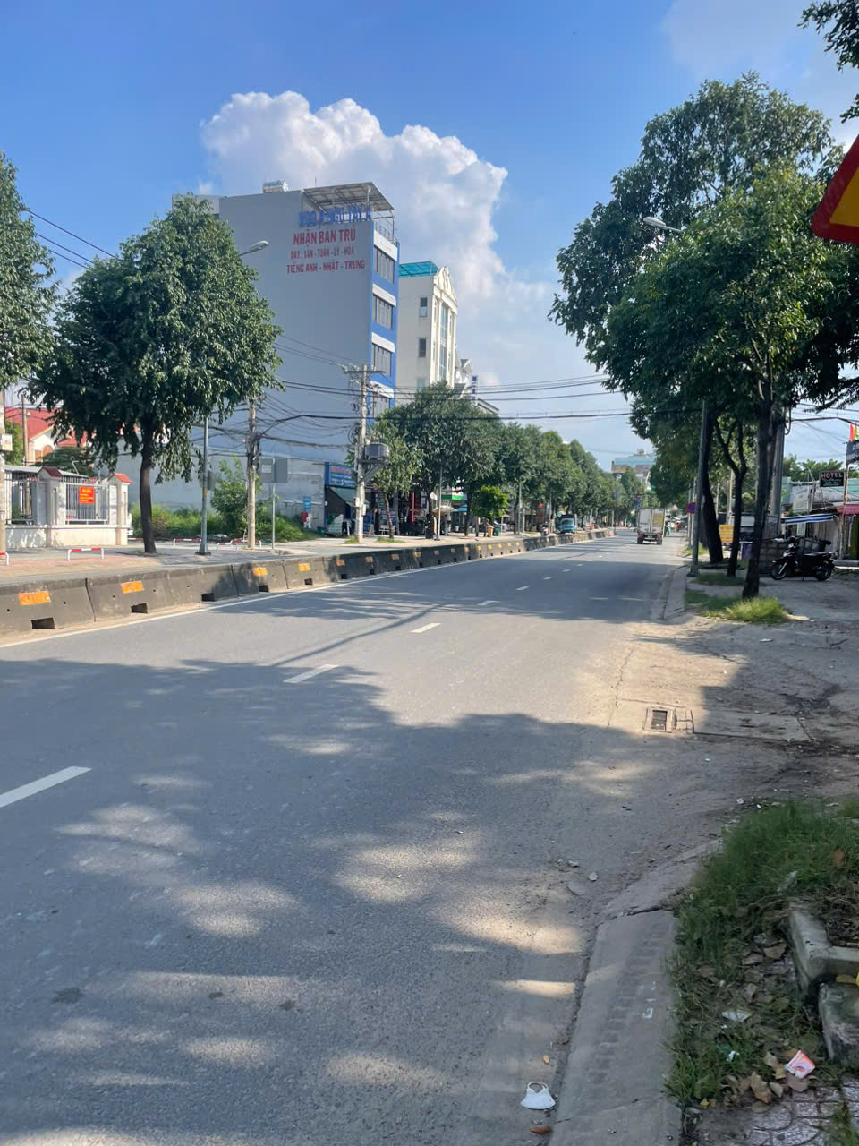Bán đất mặt tiền 8x30m giá 19 tỷ Đường Lê Thị Riêng - Ảnh 1