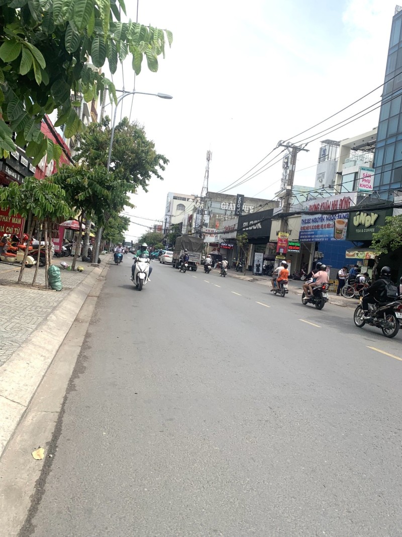 Mặt tiền Nguyễn Ảnh Thủ - chỉ 6.2 tỷ - 3 tầng - 25 triệu/tháng - Trung Mỹ Tây - khu VIP nhất quận - Ảnh chính