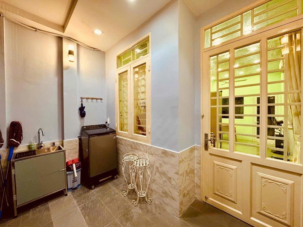 Cần bán nhà Hẻm ba gác 443 Lê Văn Sỹ, P.12, Q.3<br>.  Diện tích: 3.6m x 23m, Giá 10.3 Tỷ - Ảnh 1