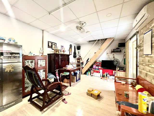 Giá mềm nhất quận Bình Thạnh: 5.3 tỷ  - Lê Quang Định - DT: 45m2 (7,3x5,7m)- 1 trệt 1 lầu 2pn2wc , - Ảnh 2