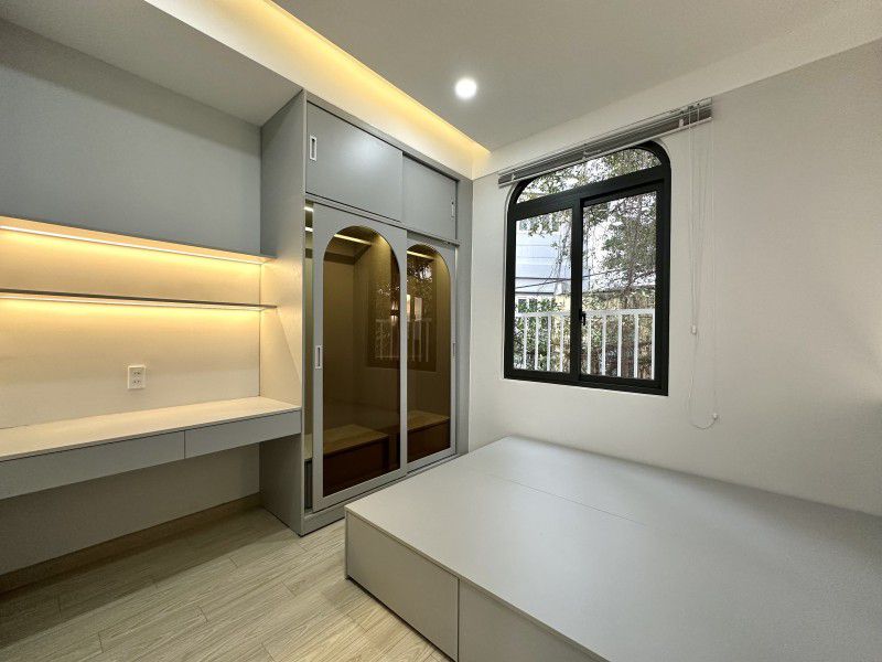 NHÀ ĐẸP FULL NỘI THẤT - KHU PHAN XÍCH LONG - MẶT TIỀN HẺM, Ô TÔ TRÁNH - 3 MẶT Ô TÔ - 39M2 (4.3x9.5) - Ảnh 4