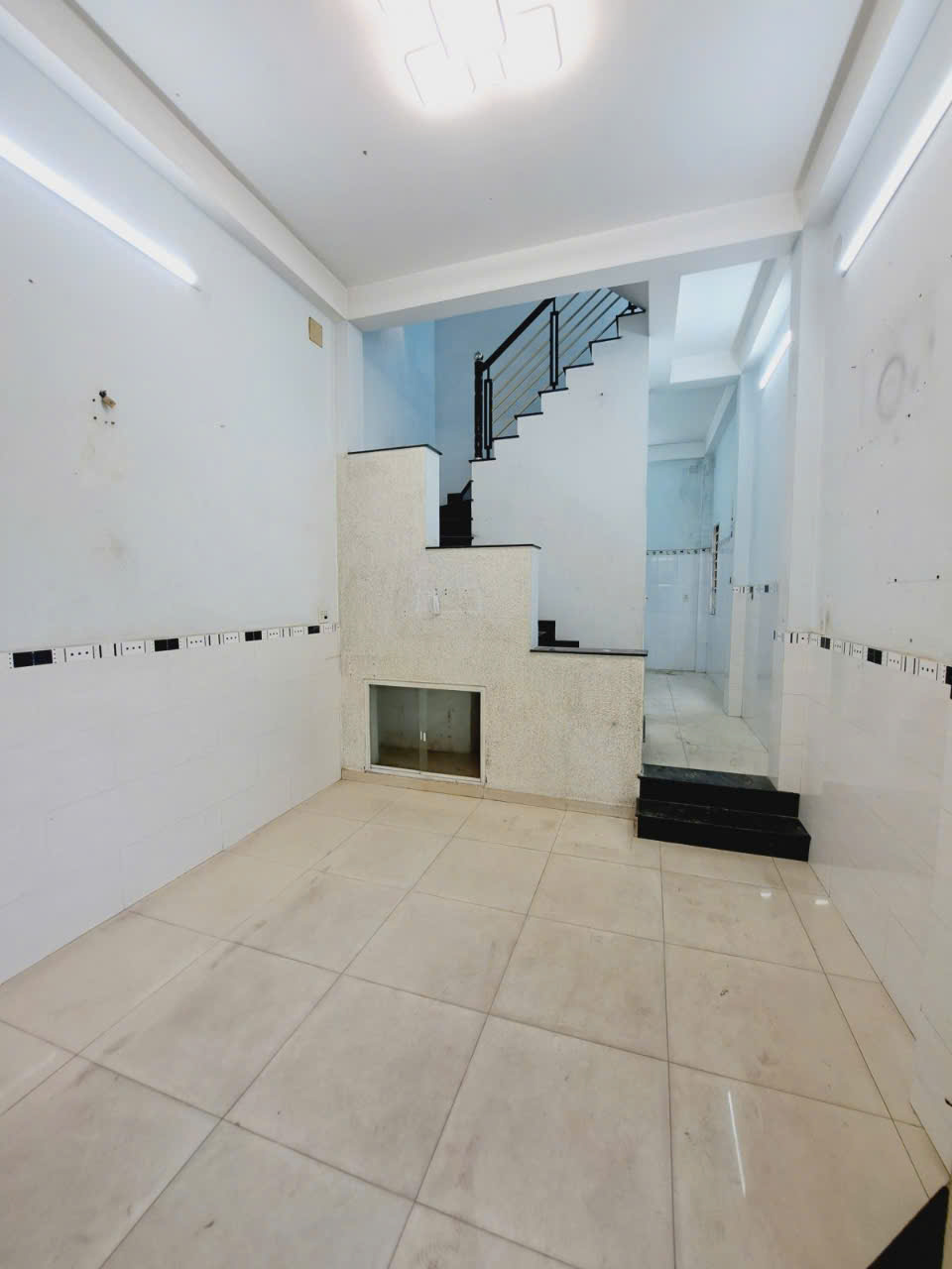 Hiếm góc 2 mặt tiền đường số 16A Gò Xoài vừa ở vừa Kinh Doanh 50m2,3 Tầng 4 tỷ5 - Ảnh 2