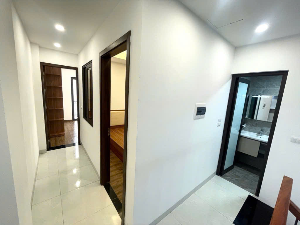 BánNhà Đẹp Ô TÔ Đỗ Cổng, Nhỉnh 6 Tỷ – Tại đường Lê Quang Đạo kéo dài SĐT 0972 078 667 - Ảnh 2