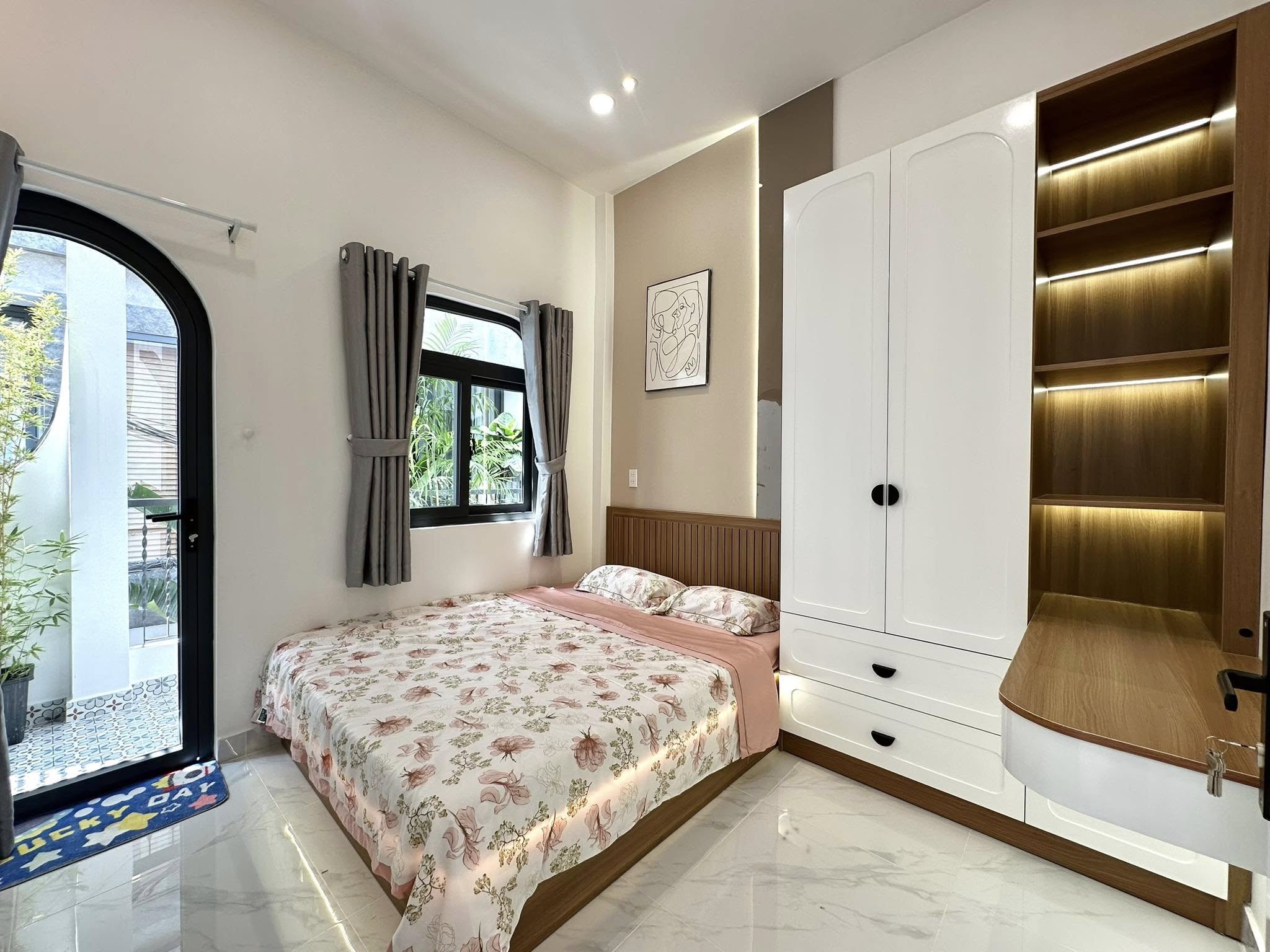 CCMN PHÚ DIỄN  95M2X8T,THANG MÁY,Ô TÔ ĐỖ CỬA,23PKK,130 TRIỆU/THÁNG,24 TỶ - Ảnh chính