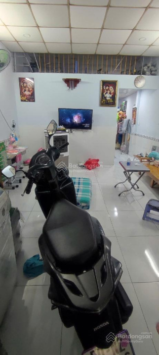 Nhà ngay Vincom Thủ Đức, 68m2, 3PN, cho thuê 8tr/th, GPXD 5 tầng, 4,8 tỷ - Ảnh 3