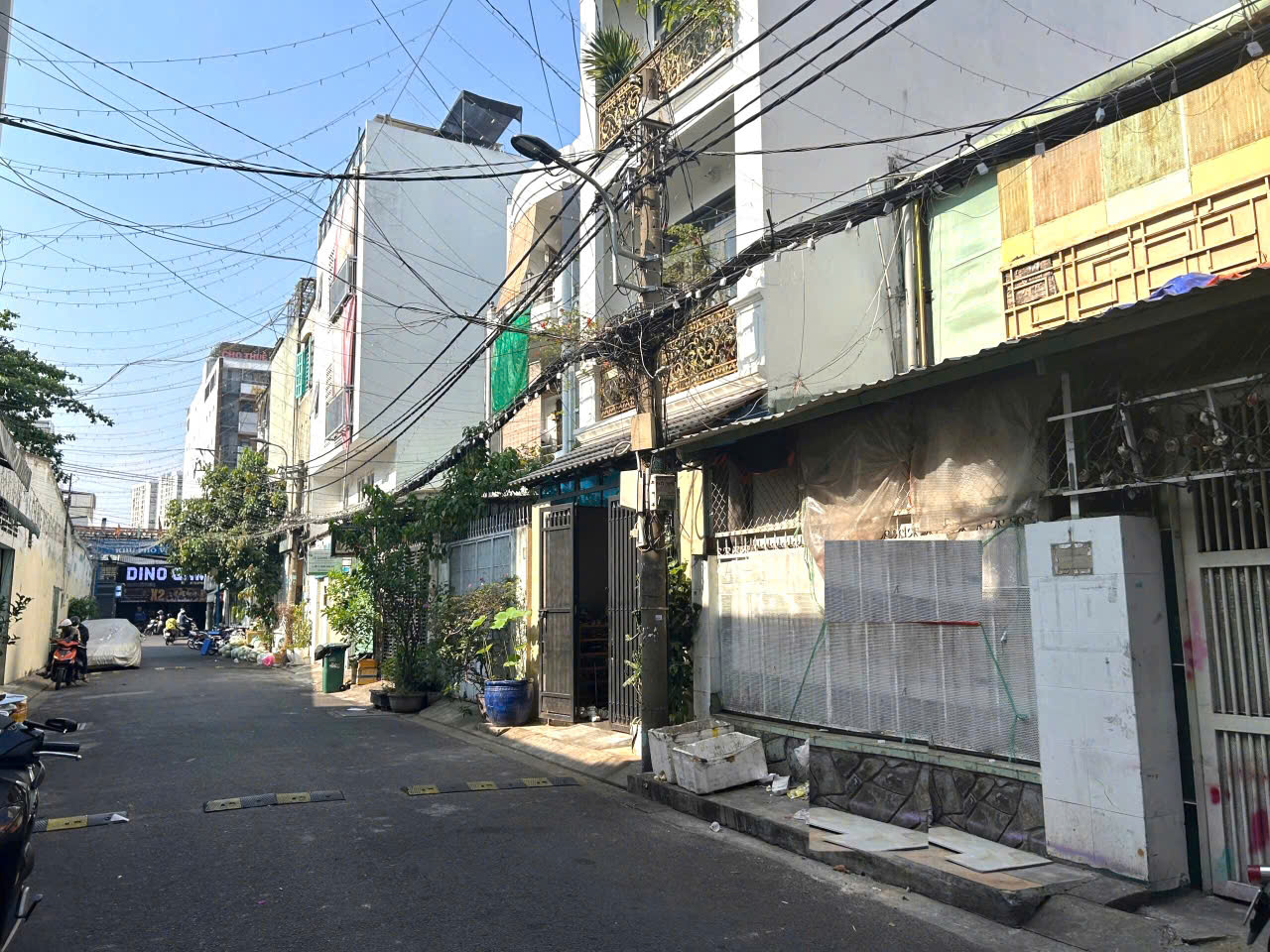 Giá mềm nhất quận Tân phú: 21,9 tỷ - Thoại Ngọc Hầu -DT: 160 M2 [ 8m x 20m], DTSD 250m2 - 2 MẶT - Ảnh 1