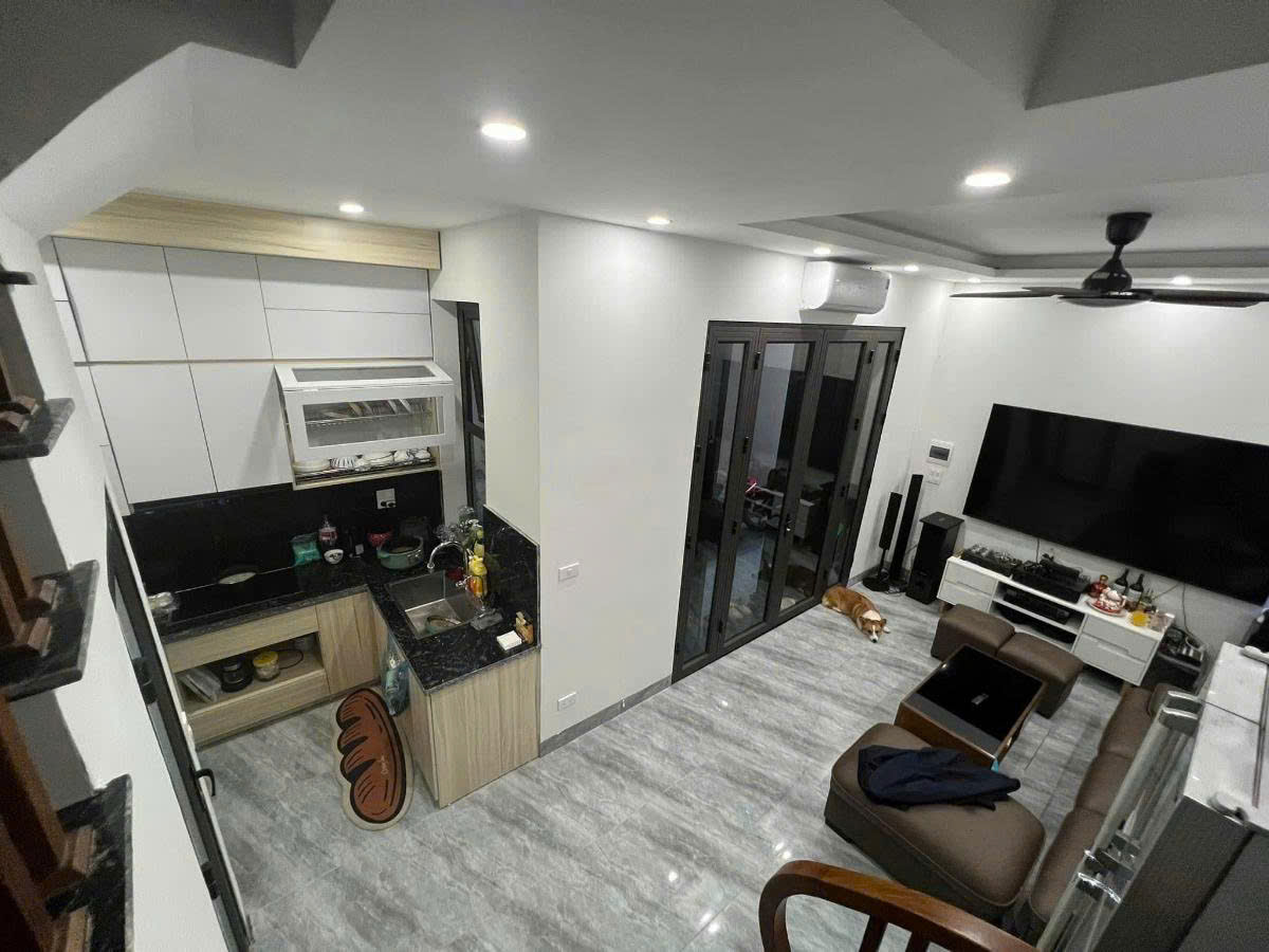 BÁN NHÀ NGÕ 84 ĐÀM QUANG TRUNG- Ô TÔ ĐỖ CỬA-30M2×5 TẦNG, MT 4M- GIÁ 5,5 TỶ. - Ảnh 1
