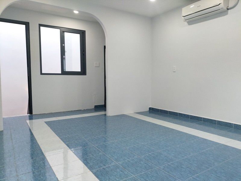 MẶT TIỀN TĂNG BẠC HỔ BÌNH THẠNH - GIÁP  PHAN VĂN TRỊ - 28 M2 (4 X 7)NHÀ MỚI 2 TẦNG VỪA KINH DOANH - - Ảnh chính