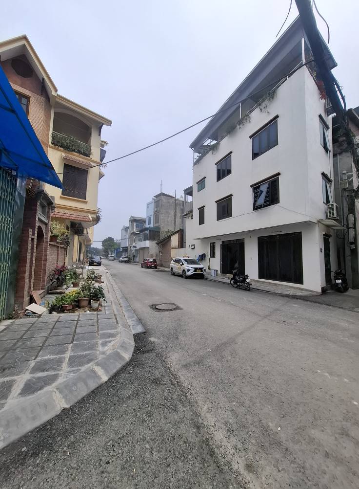 Bán đất tặng nhà C4 ngõ 26 Thượng Thanh, 50m x 4m oto tận cửa chỉnh nhỉnh 5 tỷ. LH 0936123469 - Ảnh 2