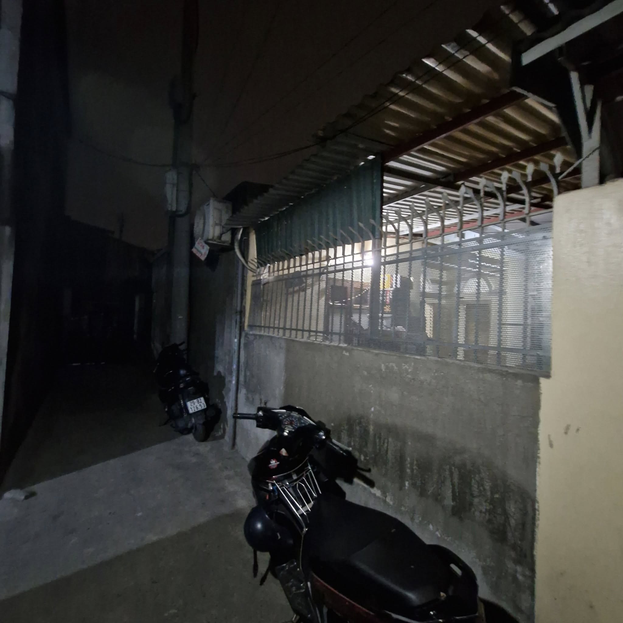 Bán Nhà Phố Phú Diễn 200m2 x 1 tầng, ngõ thông rộng sát ô tô, Chủ mới về xây để ở hoặc ccmn đều - Ảnh 2