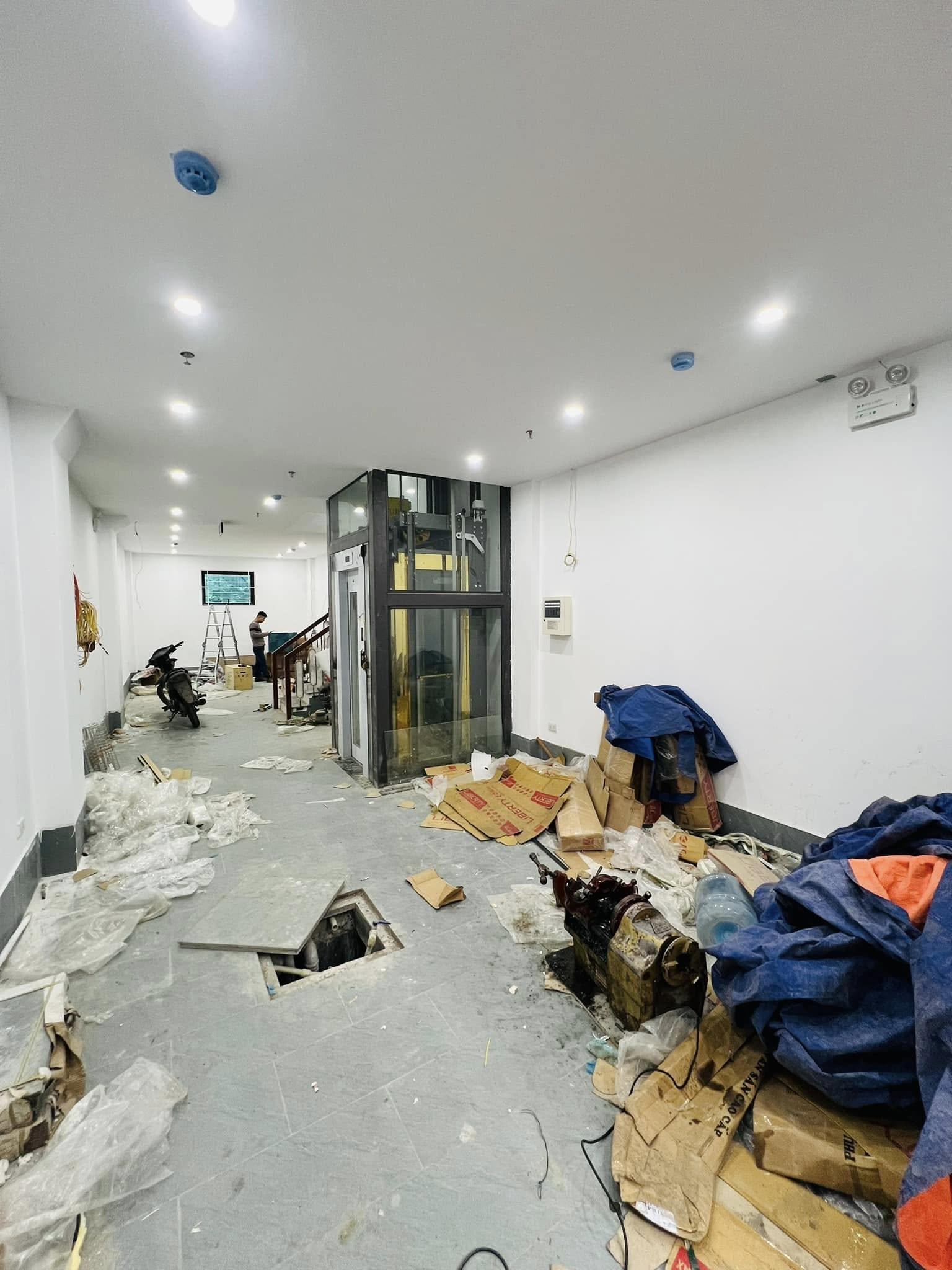 Bán nhà (11P,KK, 90tr/thg) phố Trích Sài 66m2 7T thang máy MT 4.1m 19 tỷ Tây Hồ - Ảnh chính