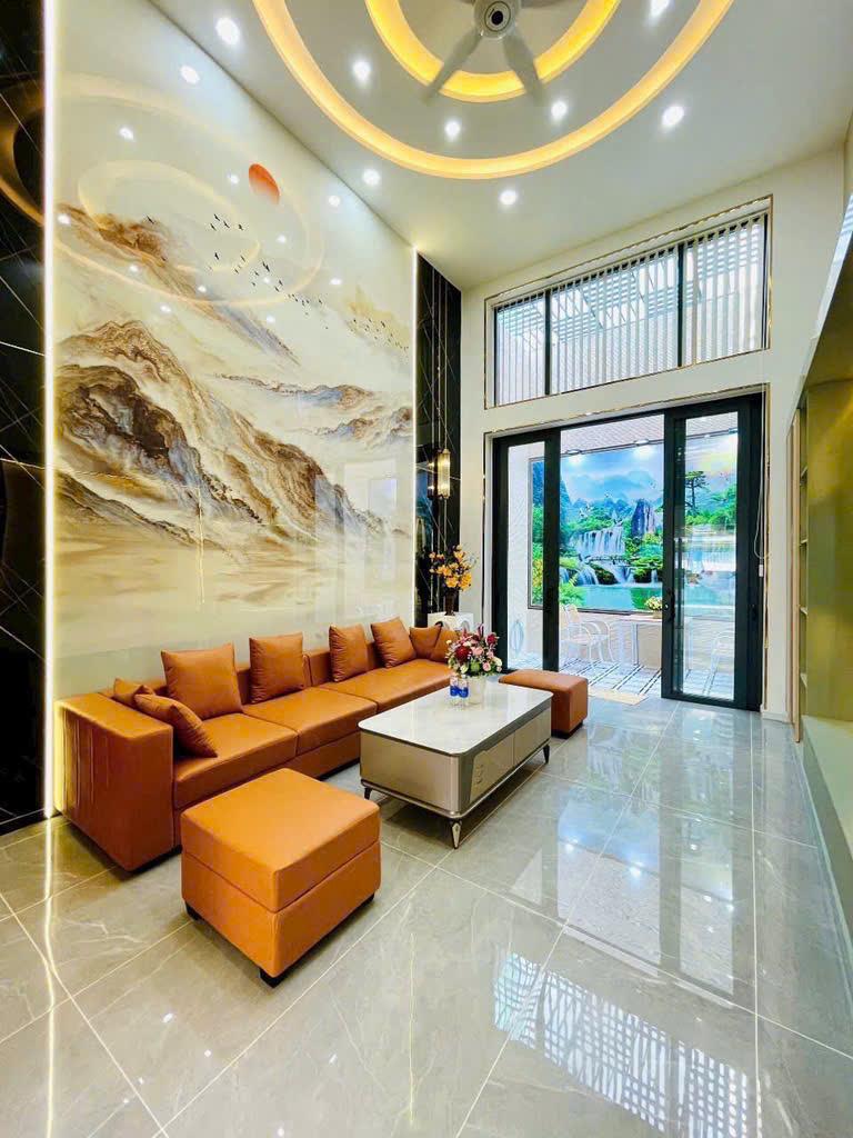 Đẳng Cấp - HXT14m - 6 Tầng Mới 100%, DT: 329M2 - Thang Máy 650KG – 7 PN Master, 8 WC -  Full Nội - Ảnh 1