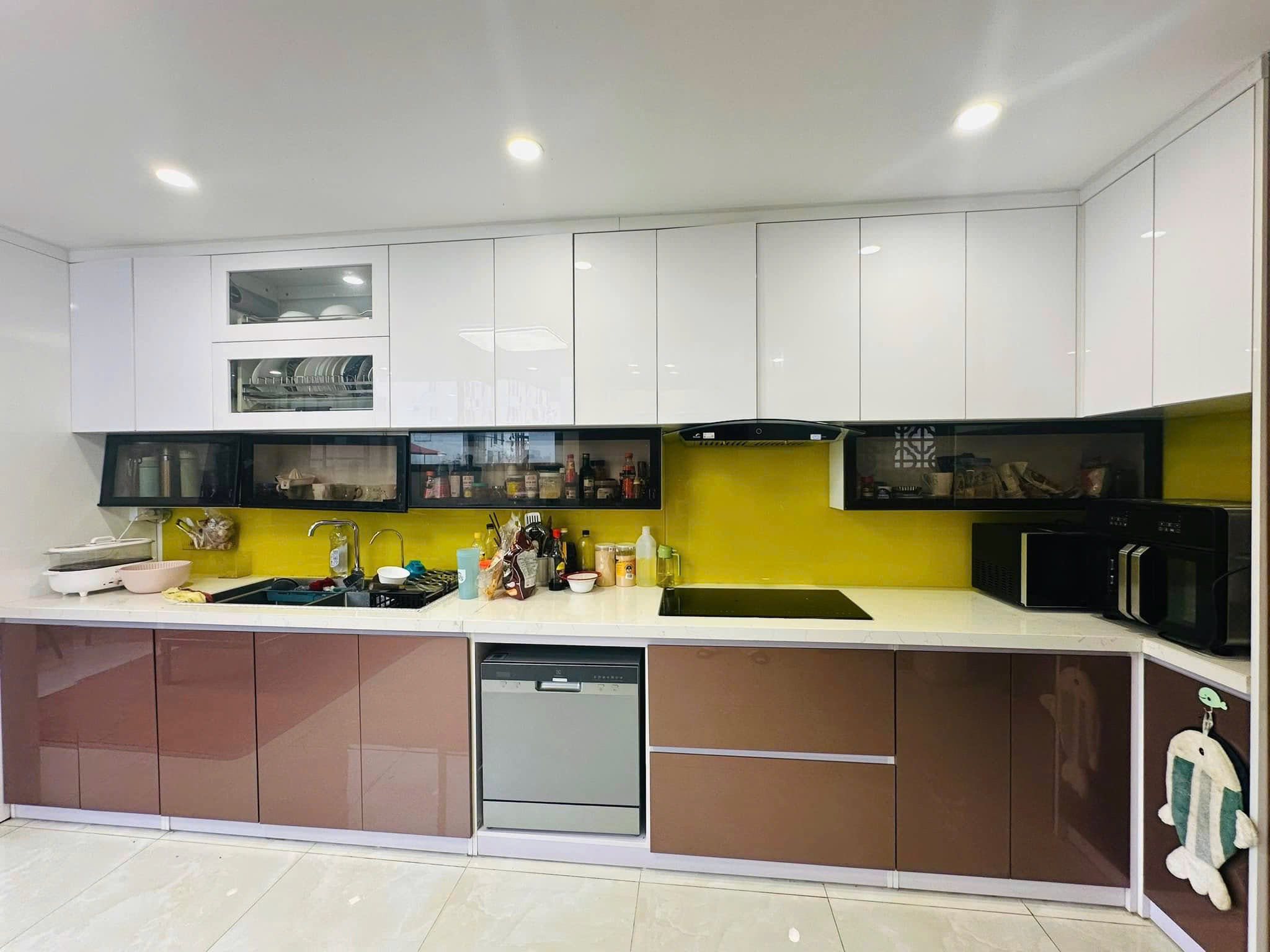 CỰC HIẾM- Mặt Phố Lạc Long Quân (Trích Sài, Võng Thị) 30/35m x 4 Tầng -18.6 Tỷ - Ảnh 3