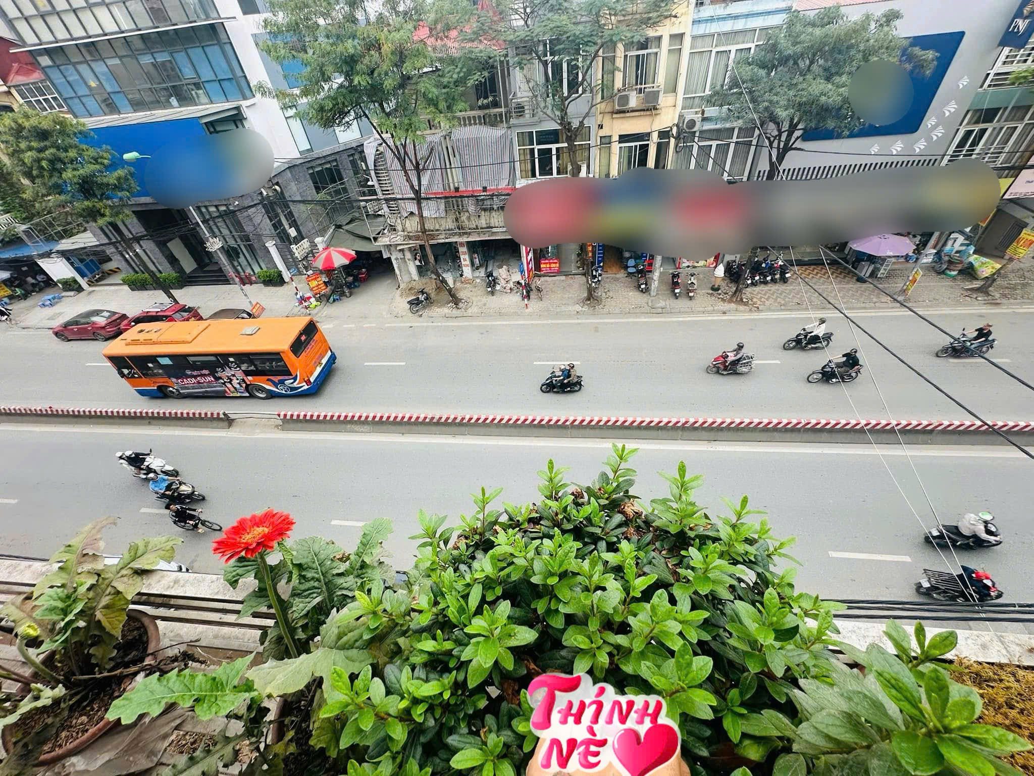 CỰC HIẾM- Mặt Phố Lạc Long Quân (Trích Sài, Võng Thị) 30/35m x 4 Tầng -18.6 Tỷ - Ảnh chính