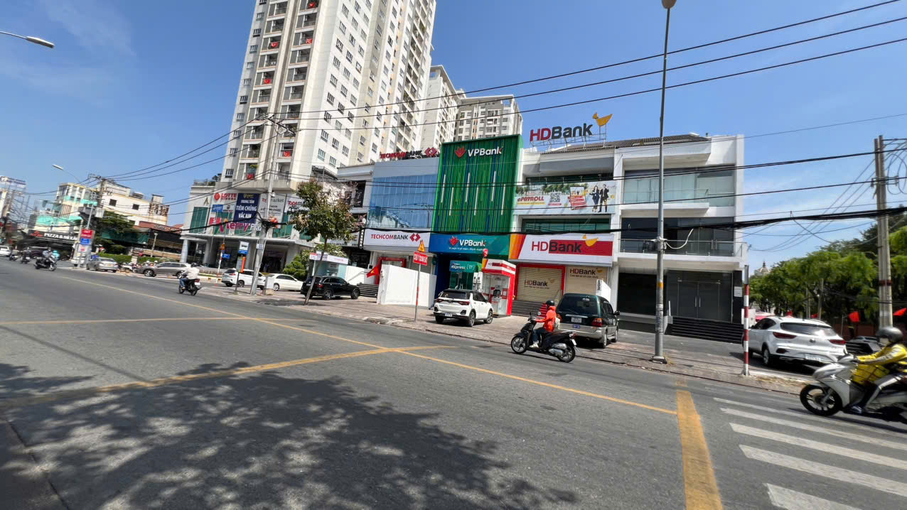 Mặt Tiền KD Đắc Địa – Gần BV Bình Thạnh – Mua Là Có Lãi - Ảnh chính