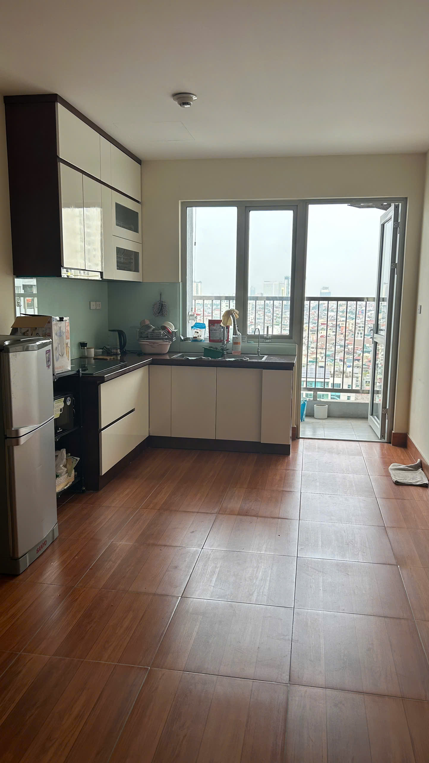 Cho thuê căn hộ CC 73m2 2PN Chung cư 536A Minh Khai, Hà Nội - Ảnh 1