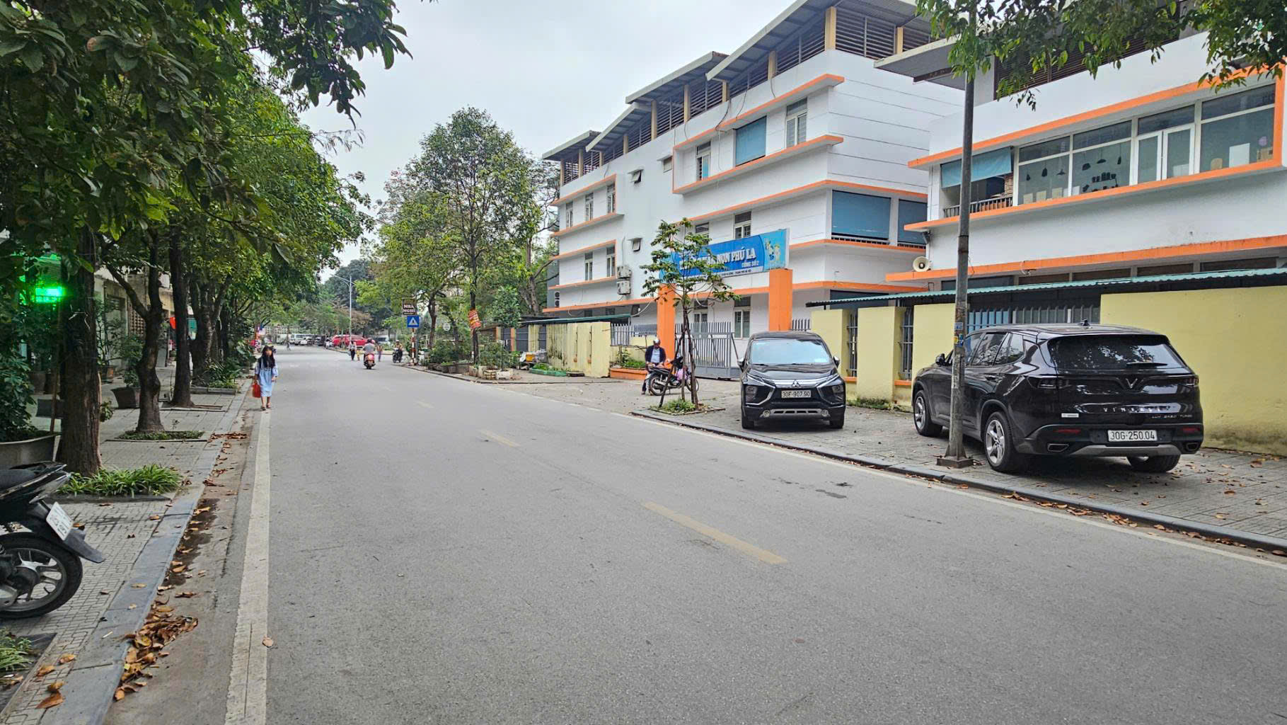 RẺ NHẤT KHU VỰC  KĐT VĂN PHÚ HÀ ĐÔNG 90M 5 TẦNG Ô THANG THÁNG GIÁ HƠN 20 TỶ - Ảnh chính