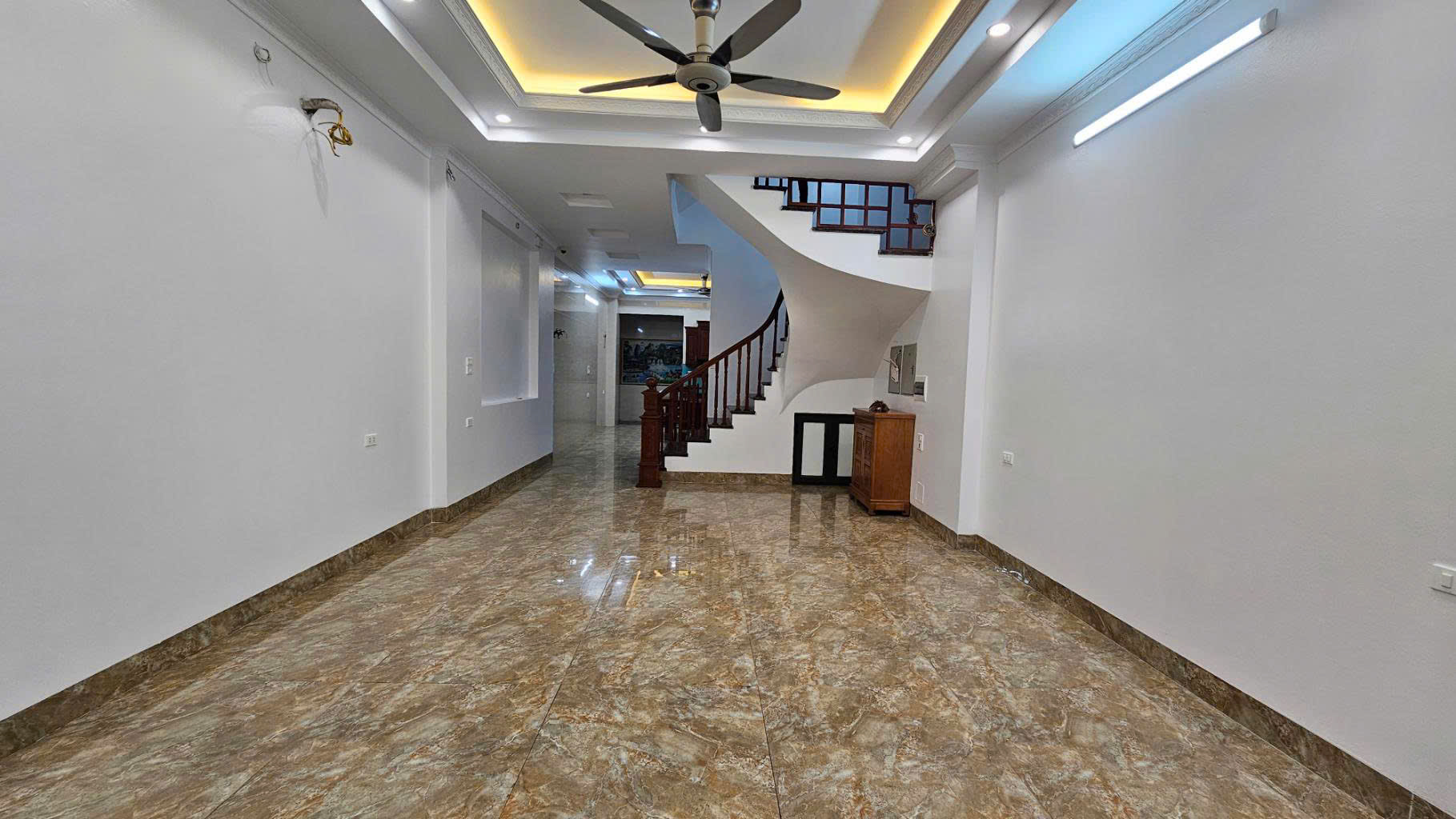 RẺ NHẤT KHU VỰC  KĐT VĂN PHÚ HÀ ĐÔNG 90M 5 TẦNG Ô THANG THÁNG GIÁ HƠN 20 TỶ - Ảnh 2