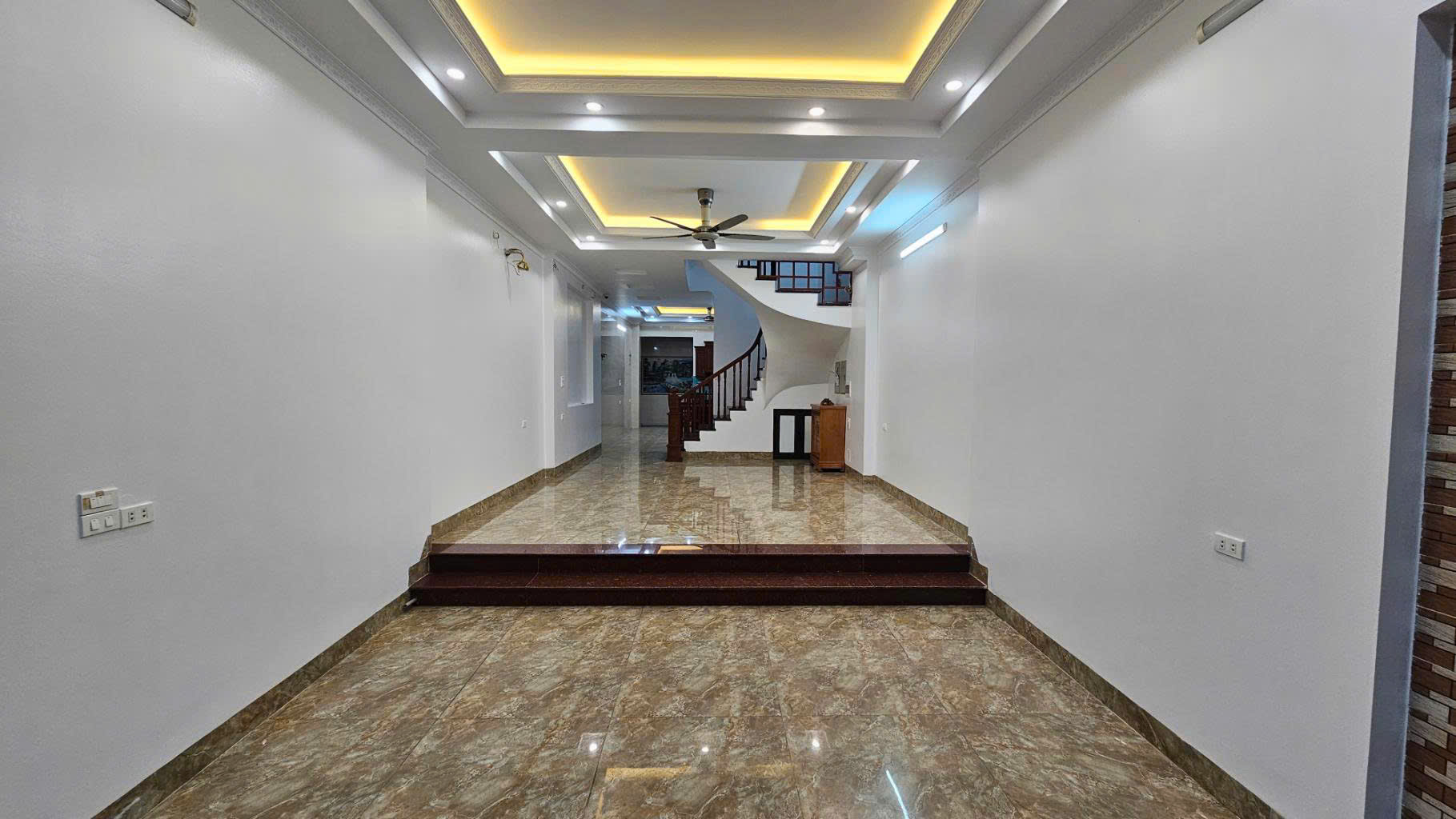 RẺ NHẤT KHU VỰC  KĐT VĂN PHÚ HÀ ĐÔNG 90M 5 TẦNG Ô THANG THÁNG GIÁ HƠN 20 TỶ - Ảnh 4