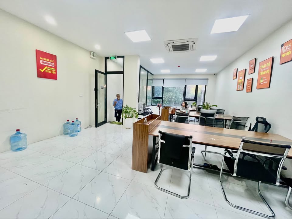 BÁN GẤP NHÀ MẶT PHỐ MINH KHAI, 2 MẶT Ô TÔ_DT 70M2, 4TẦNG, MT 5M, 28TỶ - Ảnh 2