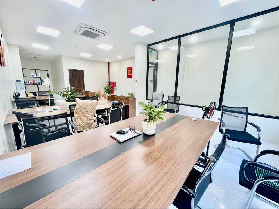 BÁN GẤP NHÀ MẶT PHỐ MINH KHAI, 2 MẶT Ô TÔ_DT 70M2, 4TẦNG, MT 5M, 28TỶ - Ảnh 3
