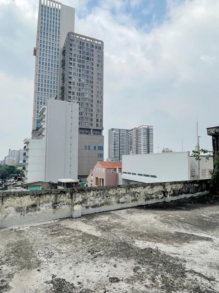 Chủ Hết Tiền Hoàn Thiện Cần Bán Gấp Tòa Nhà MT Điện Biên Phủ - Ảnh chính