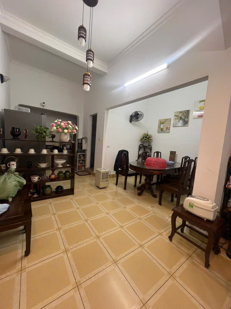 Nhà Ba Đình đẹp 75m2 x mặt tiền 5.5M - Cách ô tô 30M - Ngõ thông thoáng - Ảnh 1