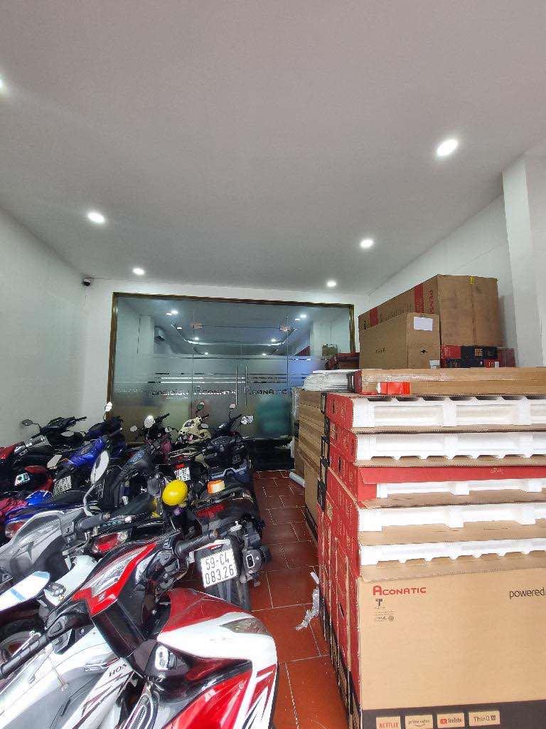 NHÀ MẶT TIỀN KINH DOANH - GẦN ĐẠI HỌC HUTECH - 4 TẦNG NGANG 6M - Ảnh 4