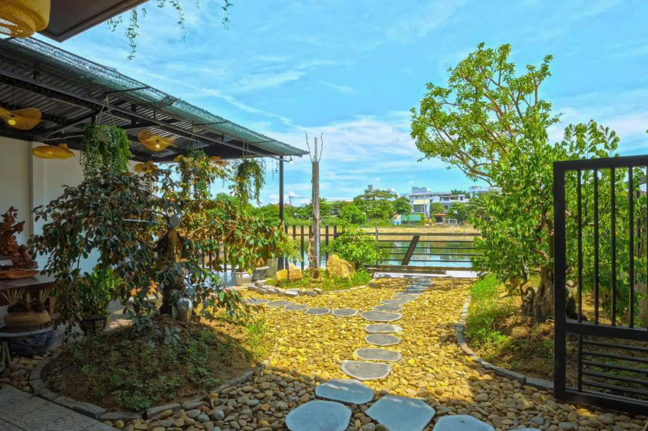 🏡 CHO THUÊ NHÀ KIỆT NGUYỄN LỘ TRẠCH – VIEW SÔNG NHƯ Ý SIÊU ĐẸP - Ảnh chính