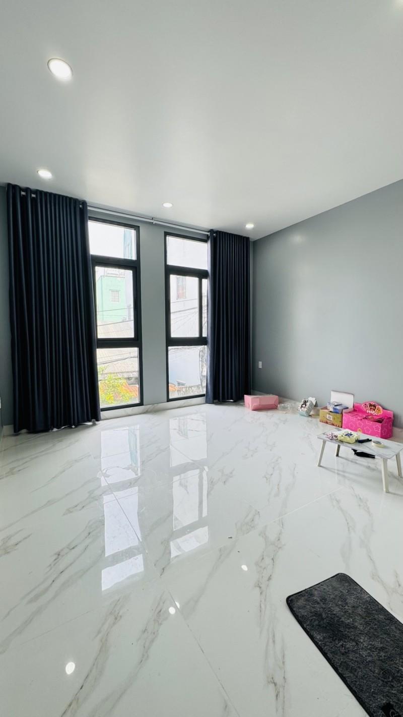 **Siêu phẩm căn góc Nguyễn Trọng Tuyển**, P1 Tân Bình 43m2; 4L - 11 tỷ - Ảnh chính