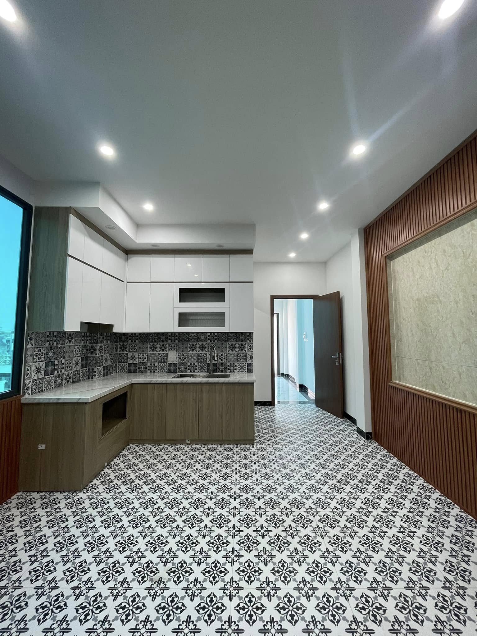 BÁN NHÀ PHAN ĐÌNH GIÓT – MẶT NGÕ THÔNG – Ô TÔ TRÁNH - THANG MÁY – 74M2 – 21 TỶ - Ảnh 2