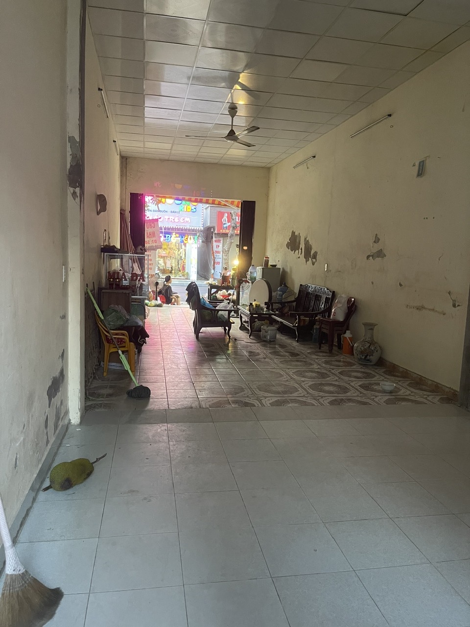 SIÊU HÓT - CHÍNH CHỦ CHO THUÊ MẶT BẰNG NHÀ VÀ LÔ ĐẤT KẾ BÊN - 500M2 - MẶT TIỀN ĐƯỜNG TRẦN THÀNH - Ảnh 1