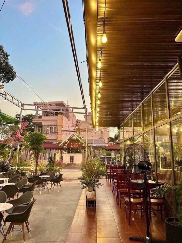 Bình Dương ! QUÁN ĐẸP ! QUÁN Cafe S/VƯỜN DTSD : 1000 m2, MB thuê chỉ 10tr / tháng, Tel : 0917103538 - Ảnh 4