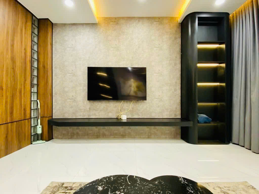 Bán Nhà Cầu Lủ - Kim Giang, THANG MÁY Ô Tô Đỗ Cửa, Lô Góc, Ngõ Thông DT 38.2m giá 7.48 tỷ - Ảnh 2
