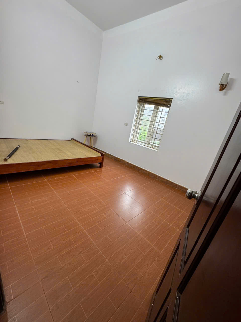 CHO THUÊ NHÀ NGUYÊN CĂN 3 TẦNG TẠI XÃ ĐÔNG LA, HOÀI ĐỨC, HÀ NỘI - Ảnh 4