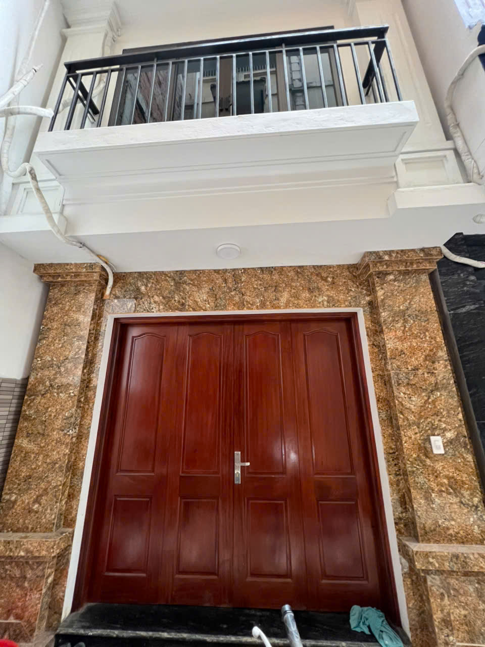 ✔ Chủ Bán Gấp hơn 8 tỷ để Bắt Đáy Chứng Khoán📈, View trọn Hồ Tây - Ảnh chính