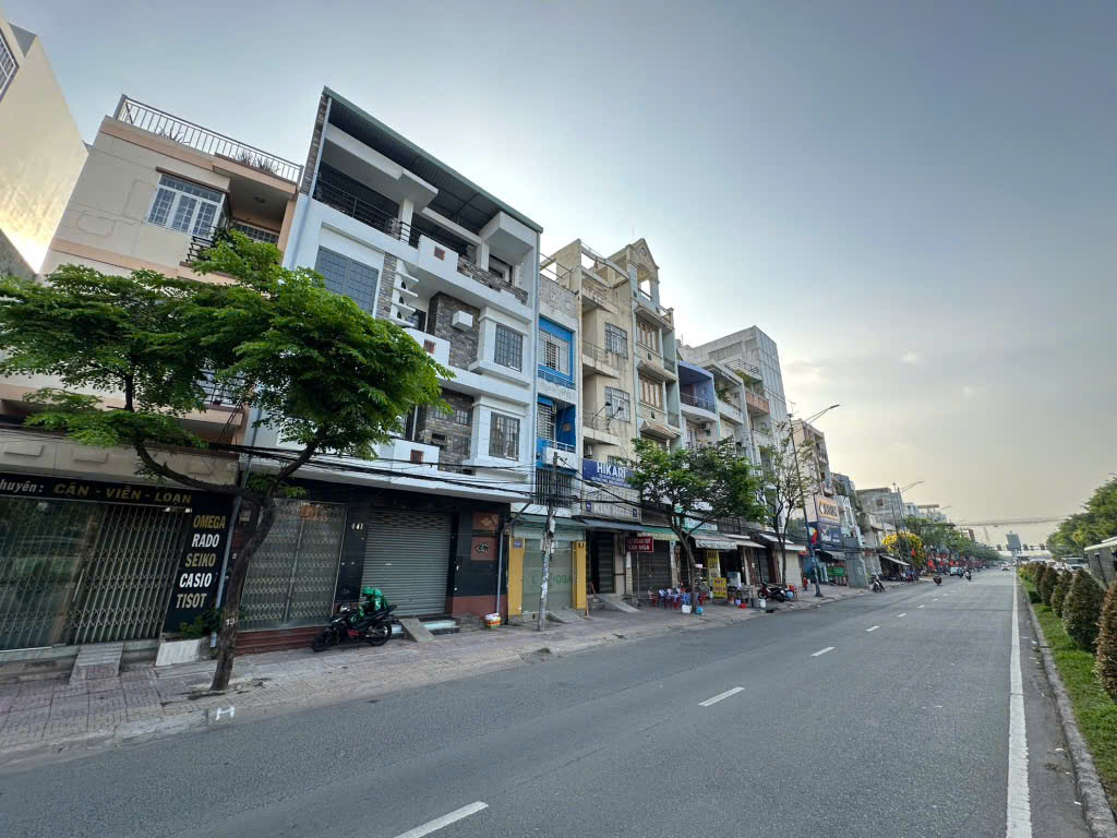 NHÀ MẶT TIỀN TRƯỜNG CHINH, 1 ĐỜI CHỦ ,NỠ HẬU, 3 TẦNG - 82M2 - NHỈNH 12 TỶ - Ảnh chính