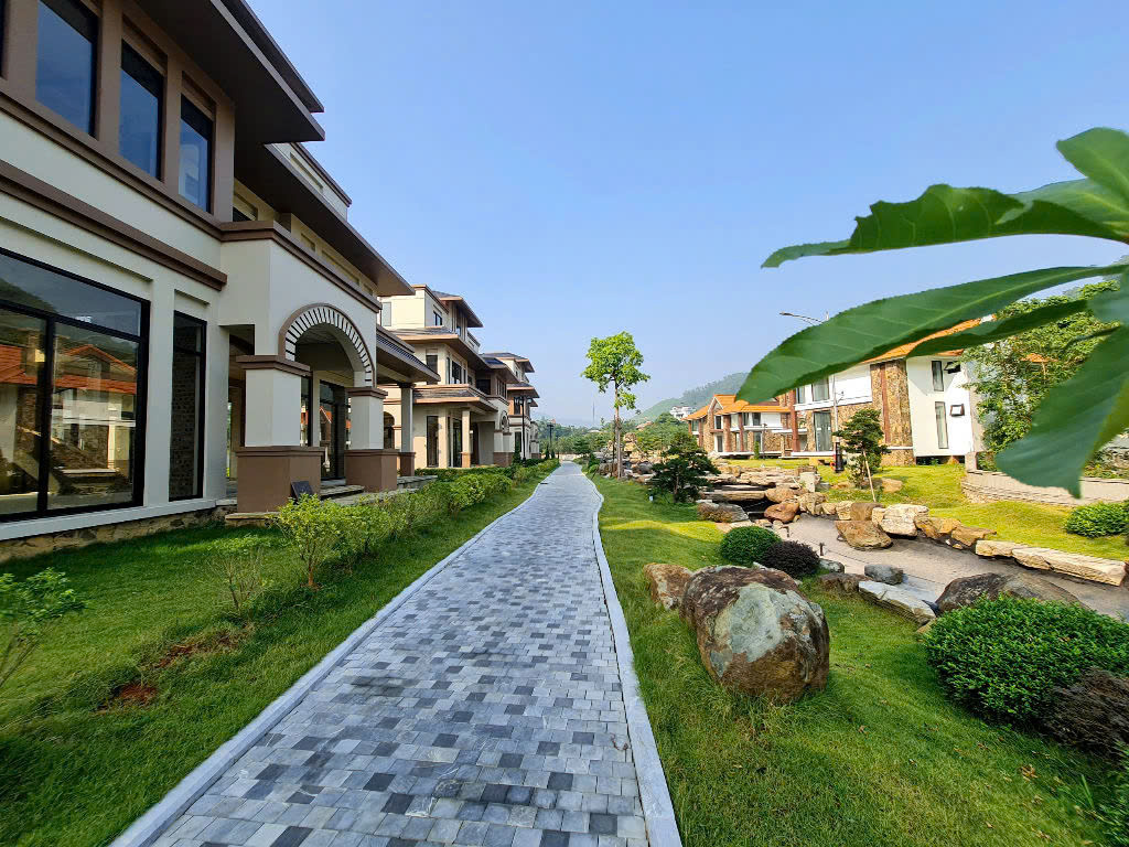 BT The Valley View Suối 420m2 Hà Nội, mt20m,căn góc  tiêu chuẩn Resort - Ảnh 2
